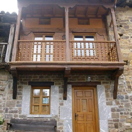 Casa Rural La Torre De Espinama Exterior foto