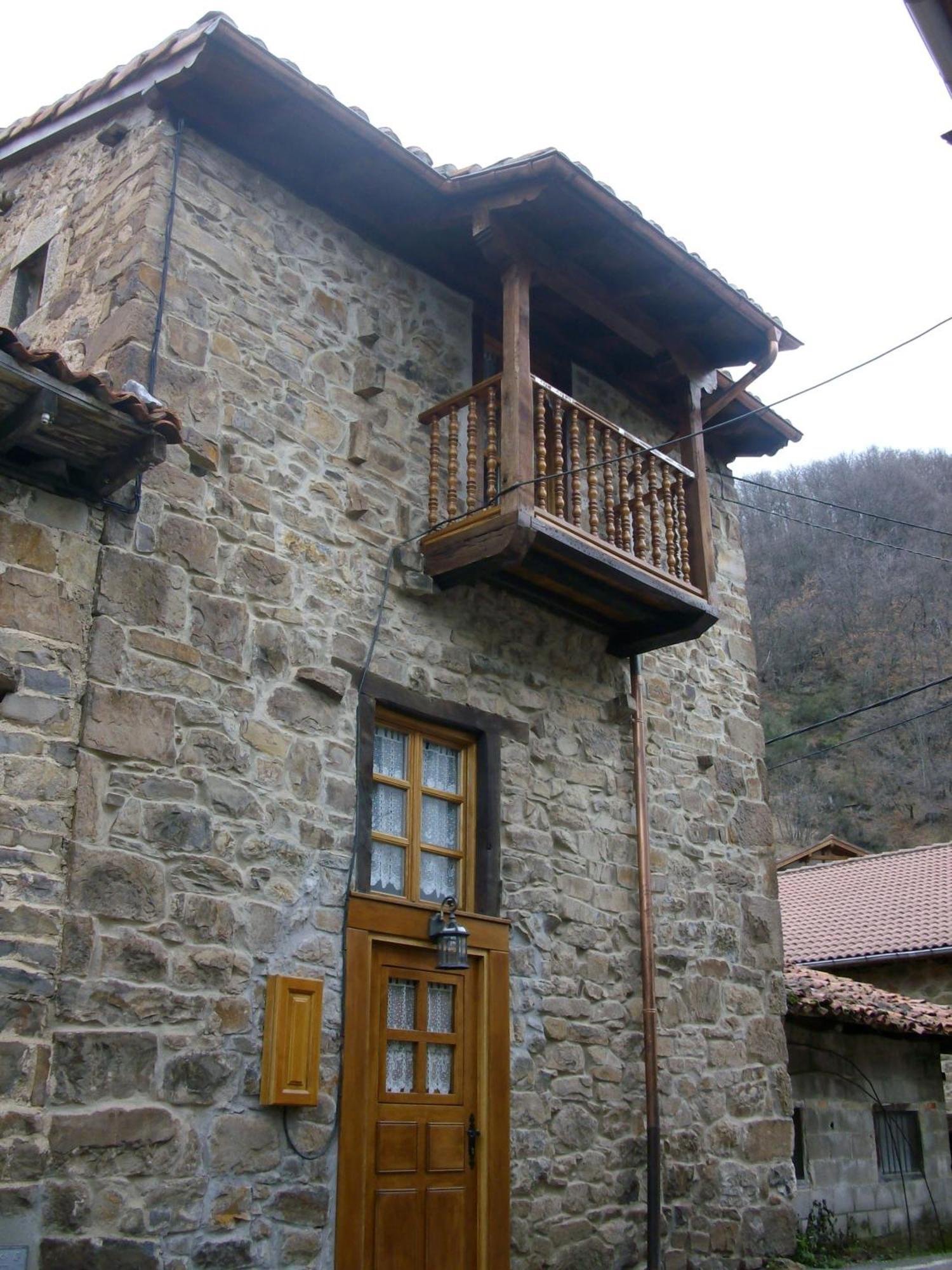 Casa Rural La Torre De Espinama Exterior foto