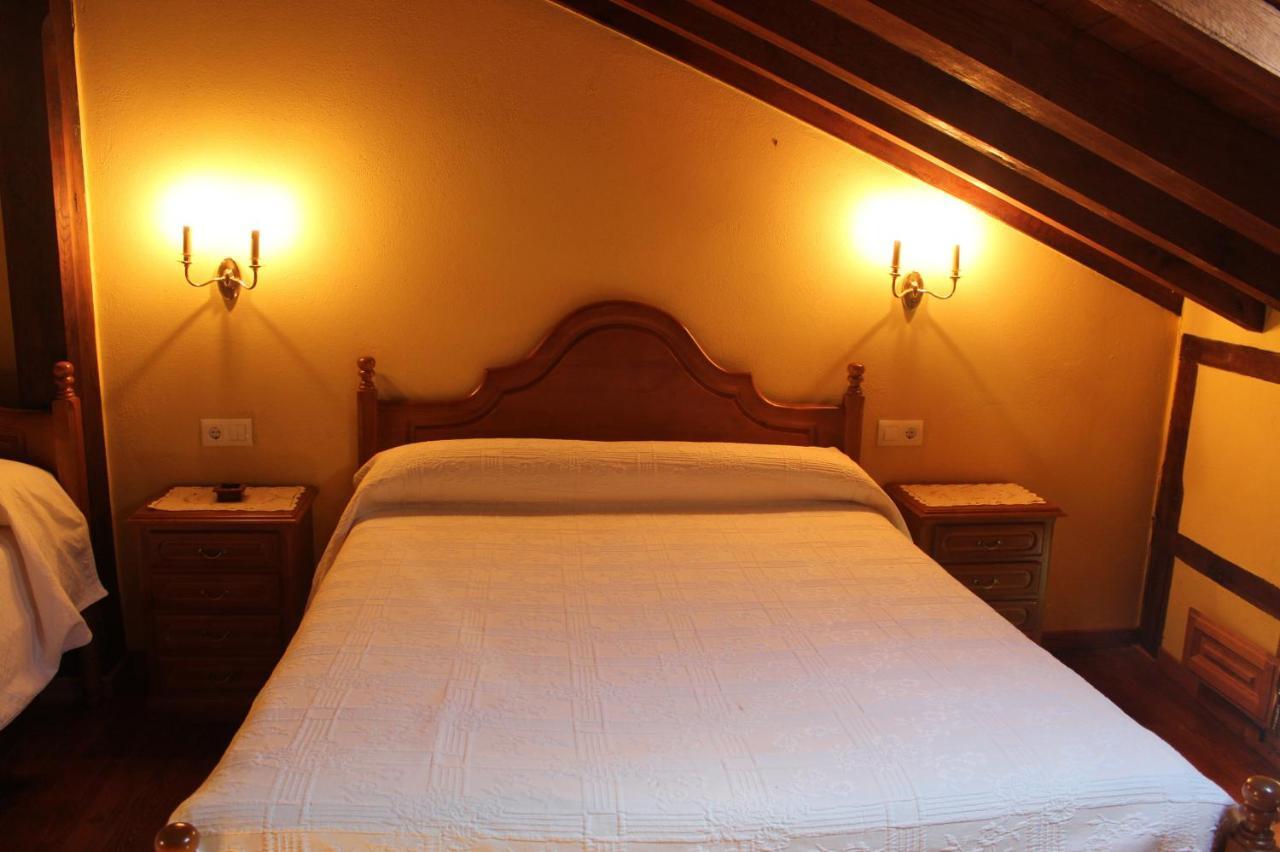 Casa Rural La Torre De Espinama Zimmer foto